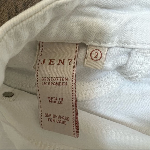 Jen 7 | Roll cuff white denim shorts - Picture 6 of 6